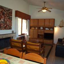 Living con hogar a leña