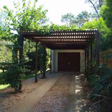 Entrada lateral de Garage