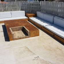 Terraza con fogón y zona chill out