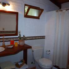 Baño de servicio