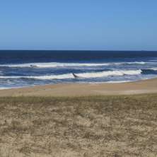 Land lot in excellent location in first line from the oceanic coast in San Antonio resort