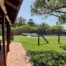Piscina cercada