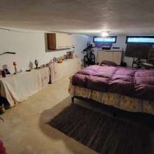 Sótano adaptado a dormitorio