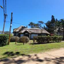 Propiedad en lote esquina