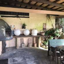 Parrillero con horno