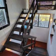 Escaleras a dormitorios 